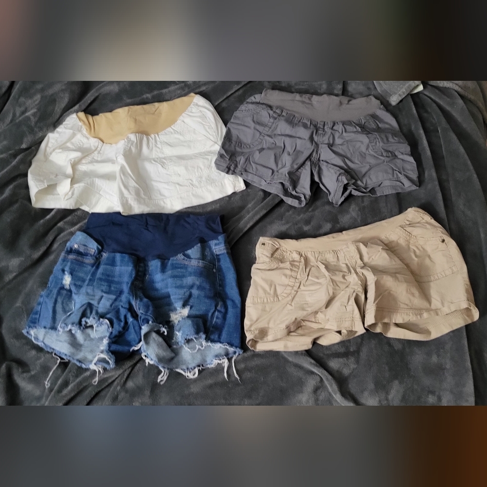 Maternity Clothes - image 2